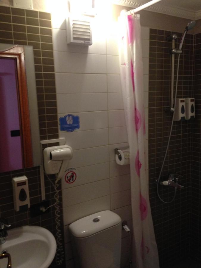 Hotel Mano *