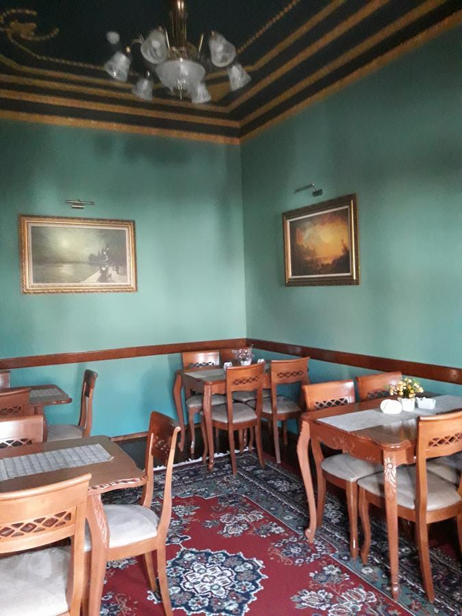 Hotel Mano