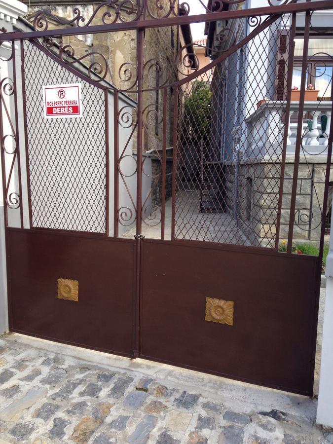 Mano Hotel