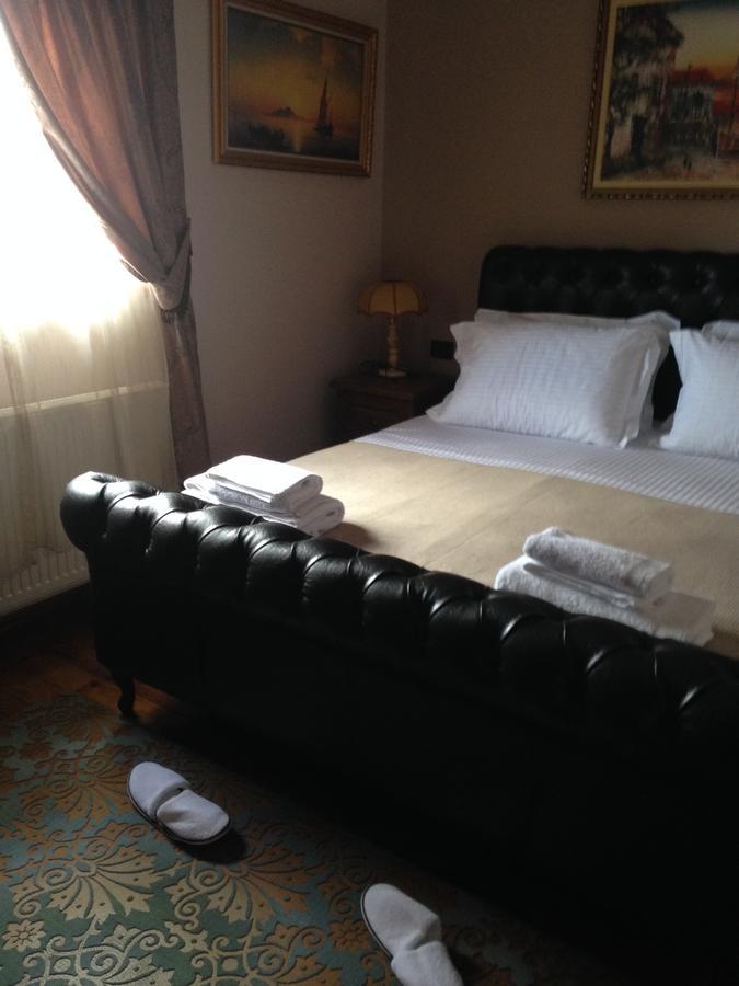 Hotel Mano *